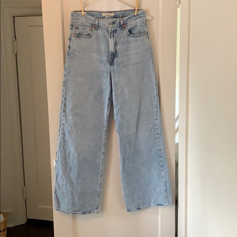 Levi’s Ribcage Wide Leg Jeans